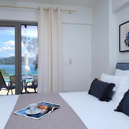 Almyra Seafront Apart Otel