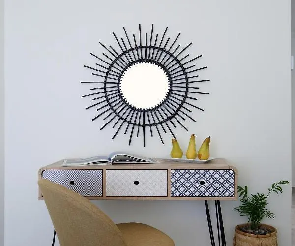 Almyra Seafront リジア