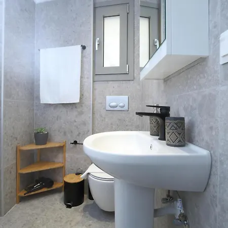 Lejlighedshotel Almyra Seafront Ligia